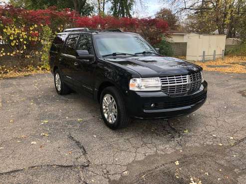 Lincoln Navigator - cars & trucks - by owner - vehicle automotive sale for sale in Dearborn, MI