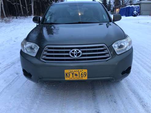 2008 Toyota Highlander - cars & trucks - by owner - vehicle... for sale in Anchorage, AK