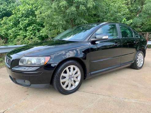 2007 Volvo S40 Fully Loaded sunroof leather 145k clean - cars &... for sale in Akron, OH