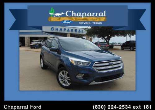 2018 Ford Escape Se ( Mileage: 26, 850! - - by dealer for sale in Devine, TX