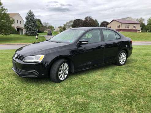 2011 VW JETTA SE*CLEAN*AUTOMATIC*INSPECTED*SUNROOF - cars & trucks -... for sale in Kutztown, PA