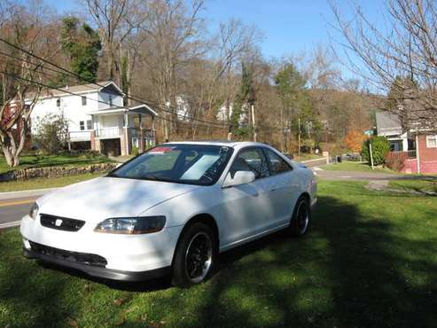 2000 HONDA ACCORD EX - cars & trucks - by owner - vehicle automotive... for sale in Cumberland, MD