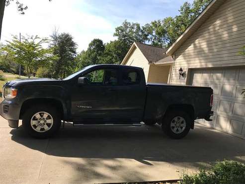 2015 GMC Canyon Ext. cab colorado low miles for sale in Alliance, OH