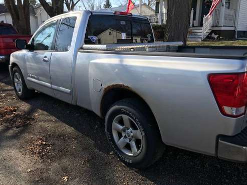 07 Nissan Titan - cars & trucks - by owner - vehicle automotive sale for sale in Lincolns New Salem, IL
