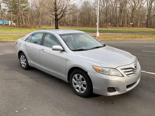 2010 Toyota Camry - cars & trucks - by owner - vehicle automotive sale for sale in West Haven, CT