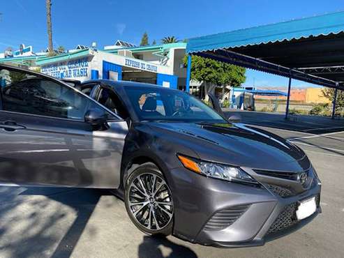 2018 Camry SE 13k miles - 1st private owner, clean title, NON SMOKER... for sale in Northridge, CA