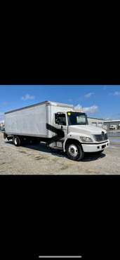 26ft Box Truck with liftgate for sale in Indianapolis, IN