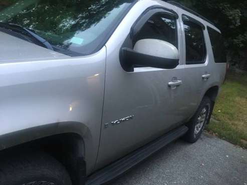 2007 GMC Yukon 4x4 3rd row seating for sale in Osterville, MA