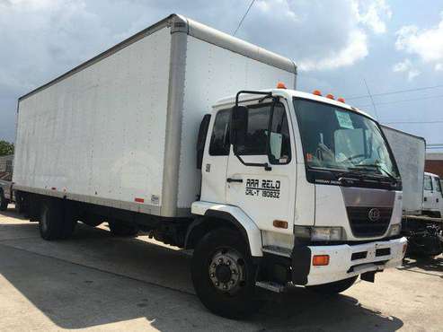 2007 NISSAN UD 2600 , MANUAL for sale in Houston, TX