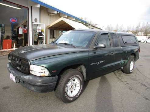 1999 DODGE DAKOTA CLUB CAB 2WD - cars & trucks - by dealer - vehicle... for sale in Longview, OR