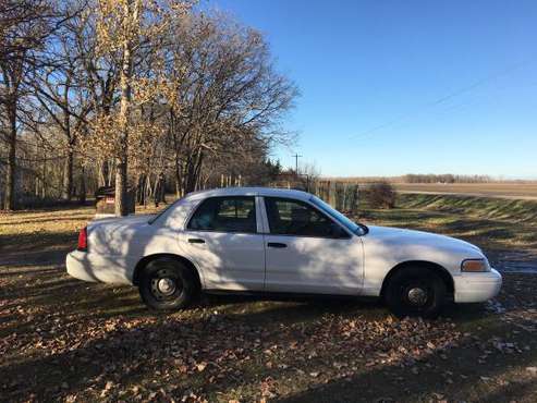 2008 Ford Crown Victoria Police Interceptor - cars & trucks - by... for sale in Mentor, ND