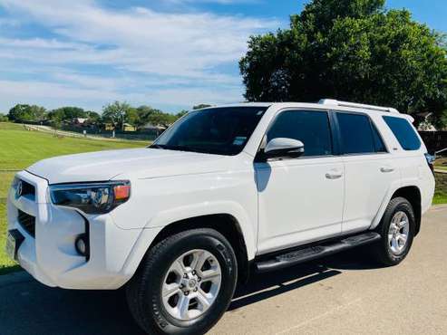 2018 Toyota 4Runner SR5/3RD ROW/42KMILES/One Owner/Clear Title for sale in Universal City, TX