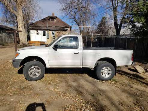 2000 Toyota Tacoma needs engine work - cars & trucks - by owner -... for sale in Loveland, CO