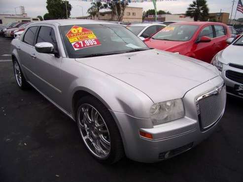 2007 CHRYSLER 300 - cars & trucks - by dealer - vehicle automotive... for sale in GROVER BEACH, CA