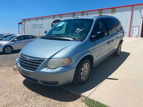 2006 CHRYSLER TOWN & COUNTRY LX FOR ONLY - cars & trucks - by dealer... for sale in Pueblo, CO