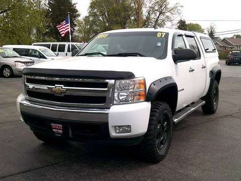 2007 Chevrolet Silverado 1500 LT1 4dr Crew Cab 4WD for sale in TROY, OH