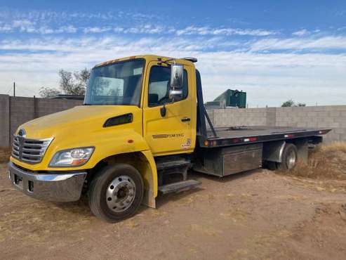 2010 Hino Rollback Flatbed Tow Truck Grua Automatic clean title -... for sale in Laveen, AZ