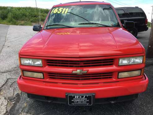 2000 Chevy Tahoe z71 for sale in Airville, PA