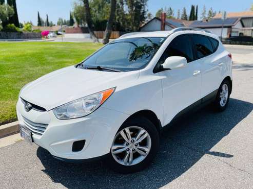 2011 Hyundai Tucson GLS CLEAN TITLE Loaded for sale in San Clemente, CA
