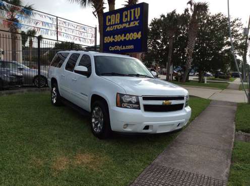 NICE SUV! 2014 Chevrolet Suburban LT FREE WARRANTY - cars for sale in Metairie, LA