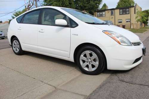 *** 2008 TOYOTA PRIUS ** FINANCING ** - cars & trucks - by dealer -... for sale in Saint Paul, MN