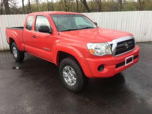 2008 Toyota Tacoma SR5 5-Speed Manual 4WD 2 7 Liter 4 cylinder for sale in Watertown, NY