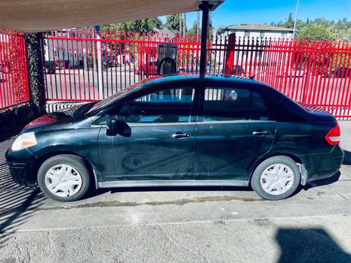 2011 Nissan Versa - CASH ONLY/New battery - - by for sale in Los Angeles, CA