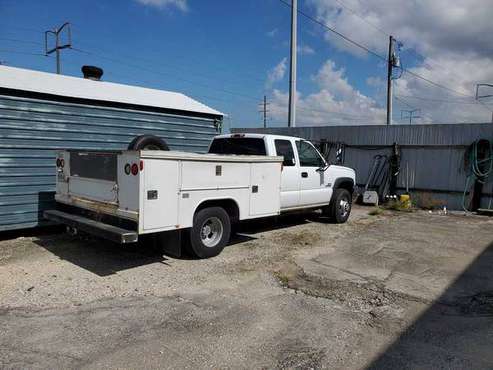 2003 GMC 3500 utility - cars & trucks - by dealer - vehicle... for sale in Kenner, LA