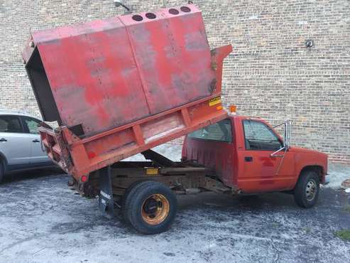 Dump Truck, Chipper Box,Chevy 3500,Runs Good,Low Miles-50K,1 Owner,See for sale in Midlothian, IL