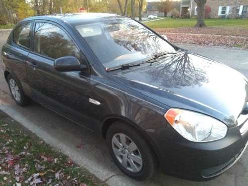 2010 Hyundai accent,. Low miles - cars & trucks - by owner - vehicle... for sale in Schererville, IL