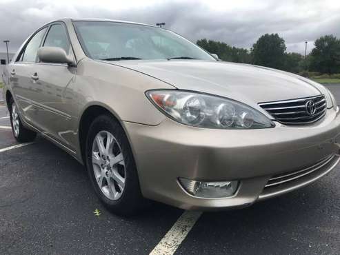 2006 toyota camry XLE 106K original miles 1owner automatic 4dr sedan for sale in Tewksbury, MA