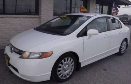 SELLING AN 06 HONDA CIVIC, CALL AMADOR JR @ FOR INFO for sale in Grand Prairie, TX