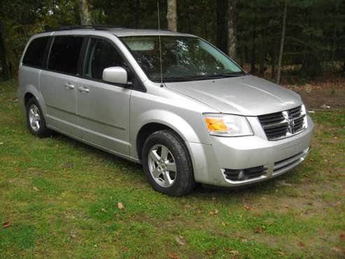 2010 Dodge Grand Caravan STX- DVD- Stow & Go Seats-7 Passanger-Loaded! for sale in Dudley, MA