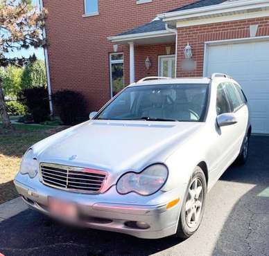 2002 Mercedes-Benz C-Class C320 4-door wagon car for sale in Chicago, IL