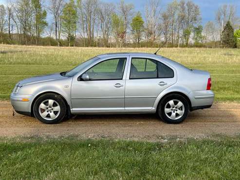2004 Volkswagen Jetta TDI 125, 000 miles great shape for sale in Columbiaville, MI
