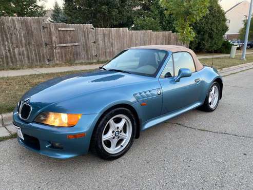 1999 BMW Z3 2.3L Roadster - cars & trucks - by owner - vehicle... for sale in Madison, WI