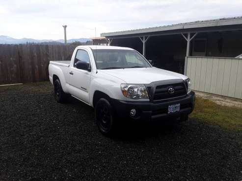 05 Toyota Tacoma 77K miles for sale in Grants Pass, OR