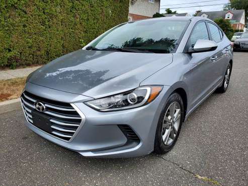 2017 hyundai elantra se 22k miles Clean Title almost new 4dr auto for sale in Valley Stream, NY