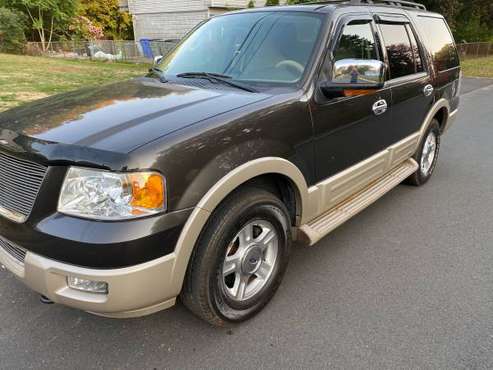2005 Ford Expedition Eddie Bauer - cars & trucks - by owner -... for sale in Enfield, CT