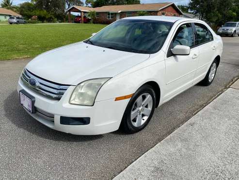 2009 Ford Fusion - cars & trucks - by owner - vehicle automotive sale for sale in Lake Worth, FL