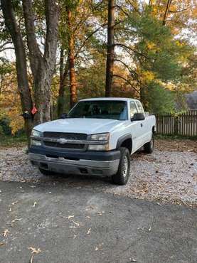 2004 Chevy Silverado 4x4 2500HD - cars & trucks - by owner - vehicle... for sale in Knoxville, TN