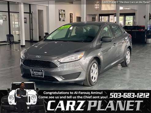 2017 Ford Focus S 62K MILES GAS SAVER FORD FOCUS 1-OWNER CARFAX... for sale in Gladstone, OR