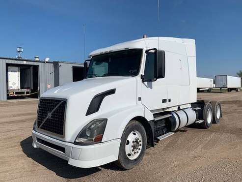 2012 Volvo VNL64T630 Sleeper Tractor #82048 - cars & trucks - by... for sale in Fond Du Lac, WI