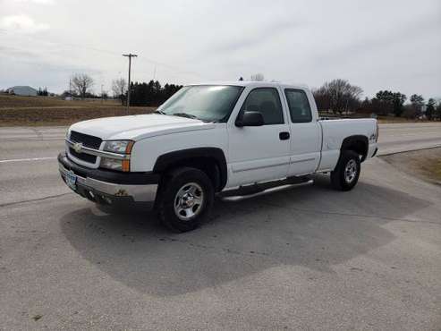 2003 Chevy 1500 Ext Cab 4x4 - - by dealer - vehicle for sale in Canton, WI