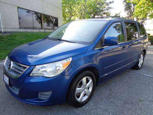2011 Volkswagen Routan SE - Stow And Go - 7 Pass - DVD-Power Side for sale in Temecula, CA