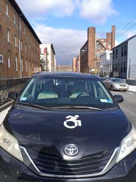 For rent TLC WAV Van 2014 Toyota sienna for sale in Brooklyn, NY