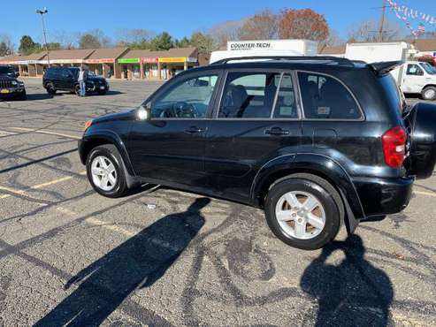 2005 Toyota RAV4 L - cars & trucks - by owner - vehicle automotive... for sale in Nesconset, NY