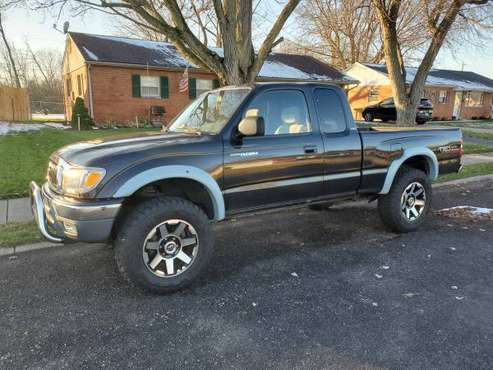 2001 Tacoma - cars & trucks - by owner - vehicle automotive sale for sale in Englewood, OH
