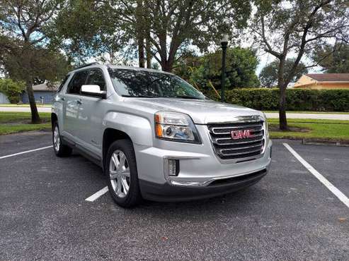 GMC Terrain Fully Loaded!! IN HOUSE FINANCING! - cars & trucks - by... for sale in Hollywood, FL