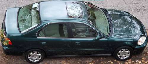 USED HONDA CIVIC FOR SALE UNDER 3000 - cars & trucks - by owner -... for sale in Chicago, IL